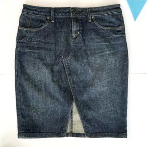 Banana Republic Size 4 Denim Dark Blue Jean / Denim Pencil Skirt Front Slit EUC